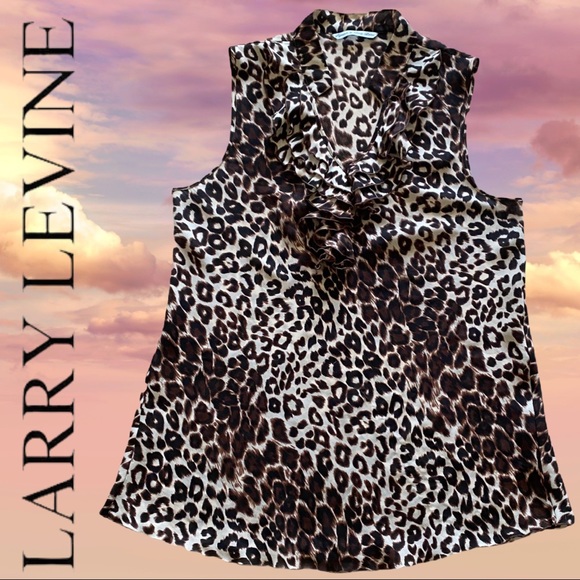 Sleeveless Leopard Ruffled Vneck w/Mandarin Collar - Picture 11 of 13